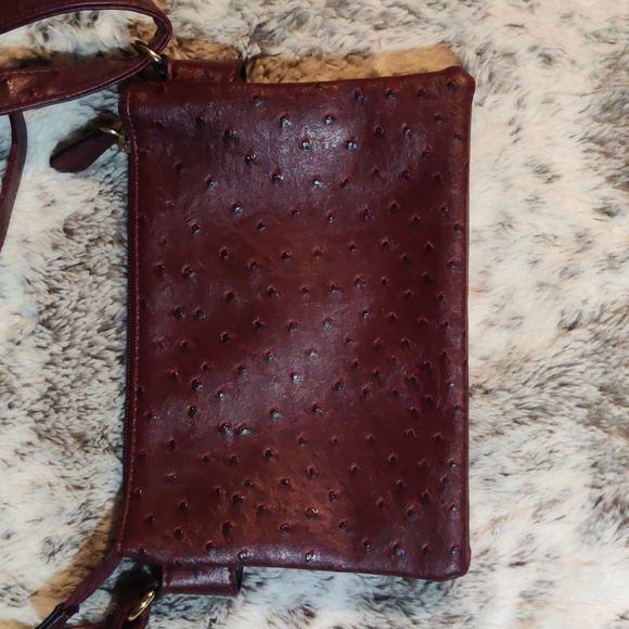 Bueno Faux Ostrich Mini Crossbody Bag - Picture 3 of 7